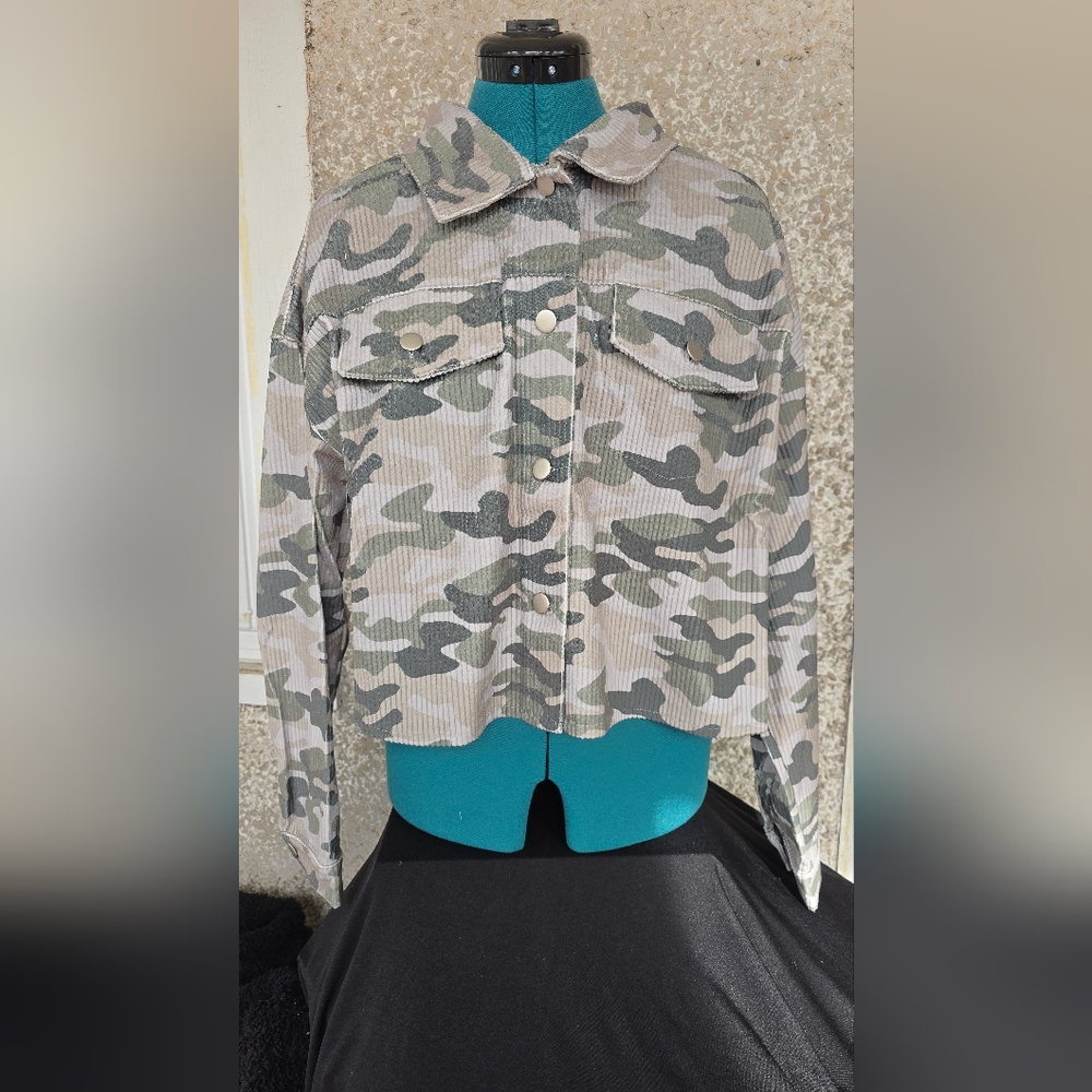 Savanna Jane Camo Fringe Jacket | Medium | NWT
